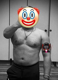 Ca Topper - Male மசாஜ் in Noida Photo 1 of 1