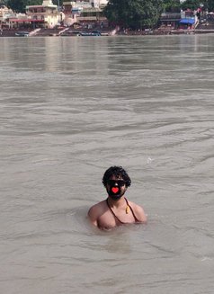 Innocentmonster - Male escort in New Delhi Photo 1 of 1