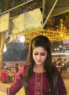 Seema Independence House Wife - ఎస్కార్ట్ in New Delhi Photo 2 of 3