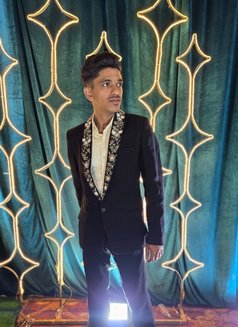 Mansurisufiyan - Male escort in Mumbai Photo 1 of 6