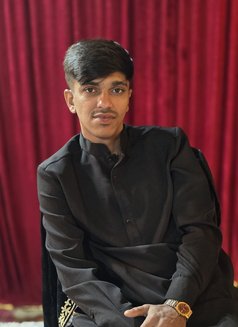 Mansurisufiyan - Male escort in Mumbai Photo 2 of 6