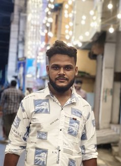 Akash - Male एस्कॉर्ट in Kolkata Photo 1 of 1