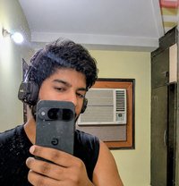 Rv4u - Male escort in New Delhi