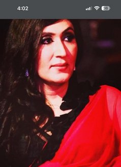 Soniyasingh - Transsexual escort in New Delhi Photo 8 of 14