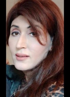 Soniyasingh - Transsexual escort in New Delhi Photo 12 of 14