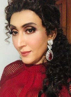 Soniyasingh - Transsexual escort in New Delhi Photo 24 of 30