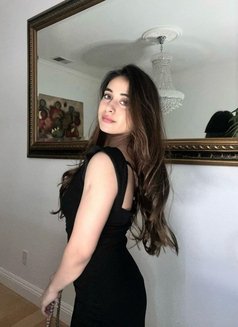 Riya - escort in Hyderabad Photo 1 of 2