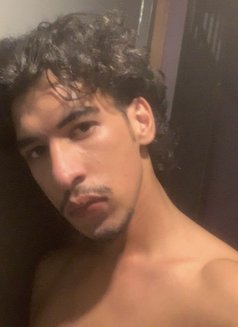 Lucky Guy - Male escort in New Delhi Photo 1 of 11