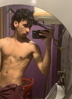 Lucky Guy - Male escort in New Delhi Photo 2 of 11