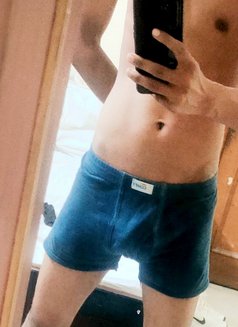 Karan 5 - Male escort in Lucknow Photo 6 of 6