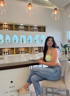 Sanjana Dube real meeting and Cam show - escort in Bangalore Photo 3 of 3