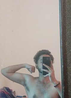 Aryan - Male escort in Chandigarh Photo 4 of 4