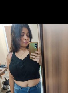 Miss Saniya - एस्कॉर्ट in Bangalore Photo 5 of 8