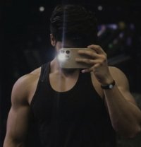 Nik - Male escort in New Delhi