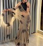 Simran - எஸ்கார்ட் in Bangalore Photo 1 of 3