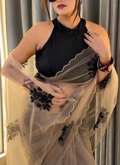 Simran - escort in Bangalore Photo 2 of 3