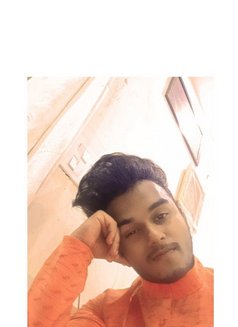 Harshu - Male escort in New Delhi Photo 2 of 6