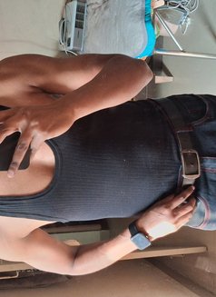 Vicky Singh Tele Iamvijaylodhi96 - Male escort in New Delhi Photo 3 of 5