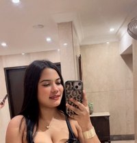 Rose - எஸ்கார்ட் in Pune