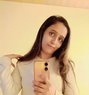 Aliya - এস্কর্ট in Mumbai Photo 1 of 2
