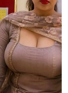 Sofiya Gurgaon Independent Girl - escort in Gurgaon Photo 2 of 3