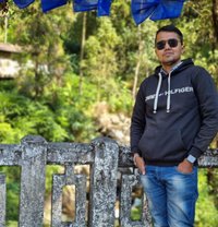 Kolkata's Wild Weekend Escape - Male এস্কর্ট in Kolkata