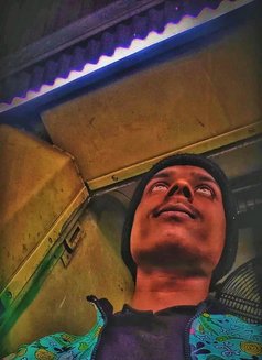 Black Boy - Male escort in Kolkata Photo 3 of 4