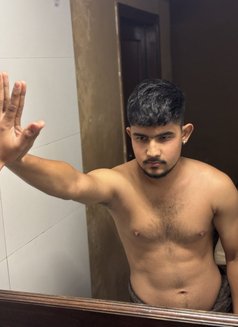 Joy - Male సహచరుడు in Pune Photo 2 of 4