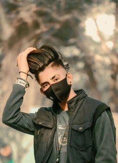 Kartikbhopalallserves - Male ఎస్కార్ట్ in Indore Photo 3 of 5