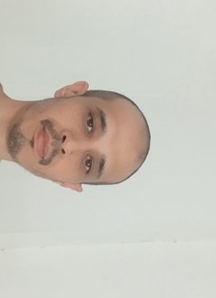 Live Life - Male escort in Noida Photo 1 of 4