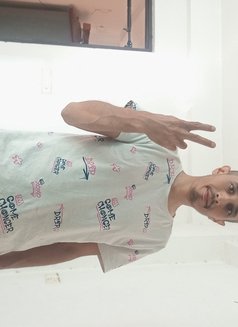 Live Life - Male escort in Noida Photo 4 of 4