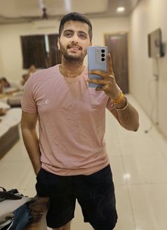 Jay - Male escort in Mumbai Photo 12 of 12