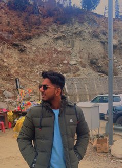 Anshjasiwal - Male escort in New Delhi Photo 2 of 4