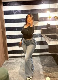 Shadyy - escort in New Delhi Photo 1 of 1