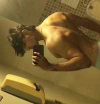 Rahul - Male escort in Kolkata