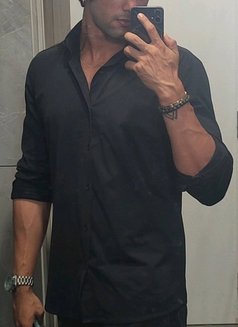 Rahul - Male escort in Kolkata Photo 3 of 6