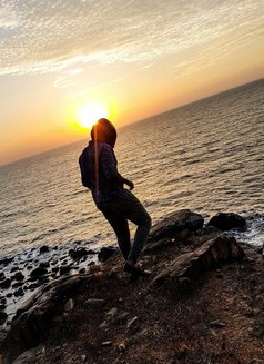 Zel - Male escort in Mumbai Photo 4 of 13