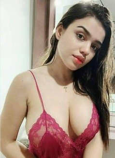 HIGH PROFILE INDEPENDENT ESCORT DOORSTOP - एस्कॉर्ट in Bangalore Photo 1 of 8