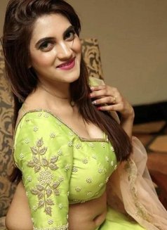 HIGH PROFILE INDEPENDENT ESCORT DOORSTOP - एस्कॉर्ट in Bangalore Photo 6 of 8