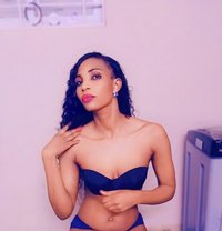 African Slim Sexy Escort in Chennai - এস্কর্ট in Chennai