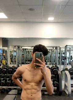 Mx Ron - Male एस्कॉर्ट in Nashik Photo 2 of 2