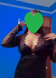 Shreya True Love With Gf Experience - एस्कॉर्ट in New Delhi Photo 2 of 2