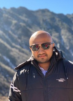 Ricky - Male एस्कॉर्ट in Thane Photo 2 of 4