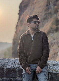 Bunny - Male escort in Pune Photo 5 of 10