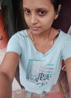 Bala - escort in Pondicherry Photo 3 of 6