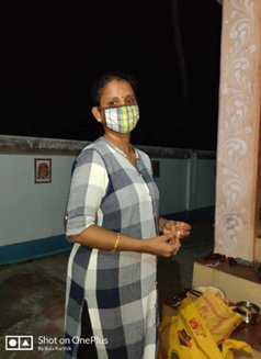 Bala - escort in Pondicherry Photo 5 of 6