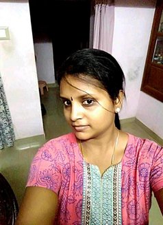 Bala - escort in Pondicherry Photo 6 of 6