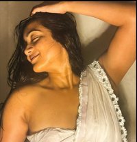 Bhakti - एस्कॉर्ट in Mumbai