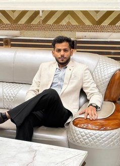 Stark - Male एस्कॉर्ट in Noida Photo 4 of 7