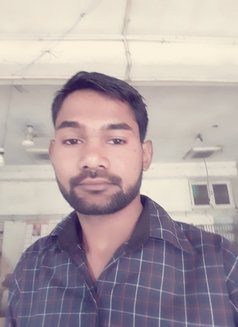 Manish - Male எஸ்கார்ட் in Gurgaon Photo 1 of 1